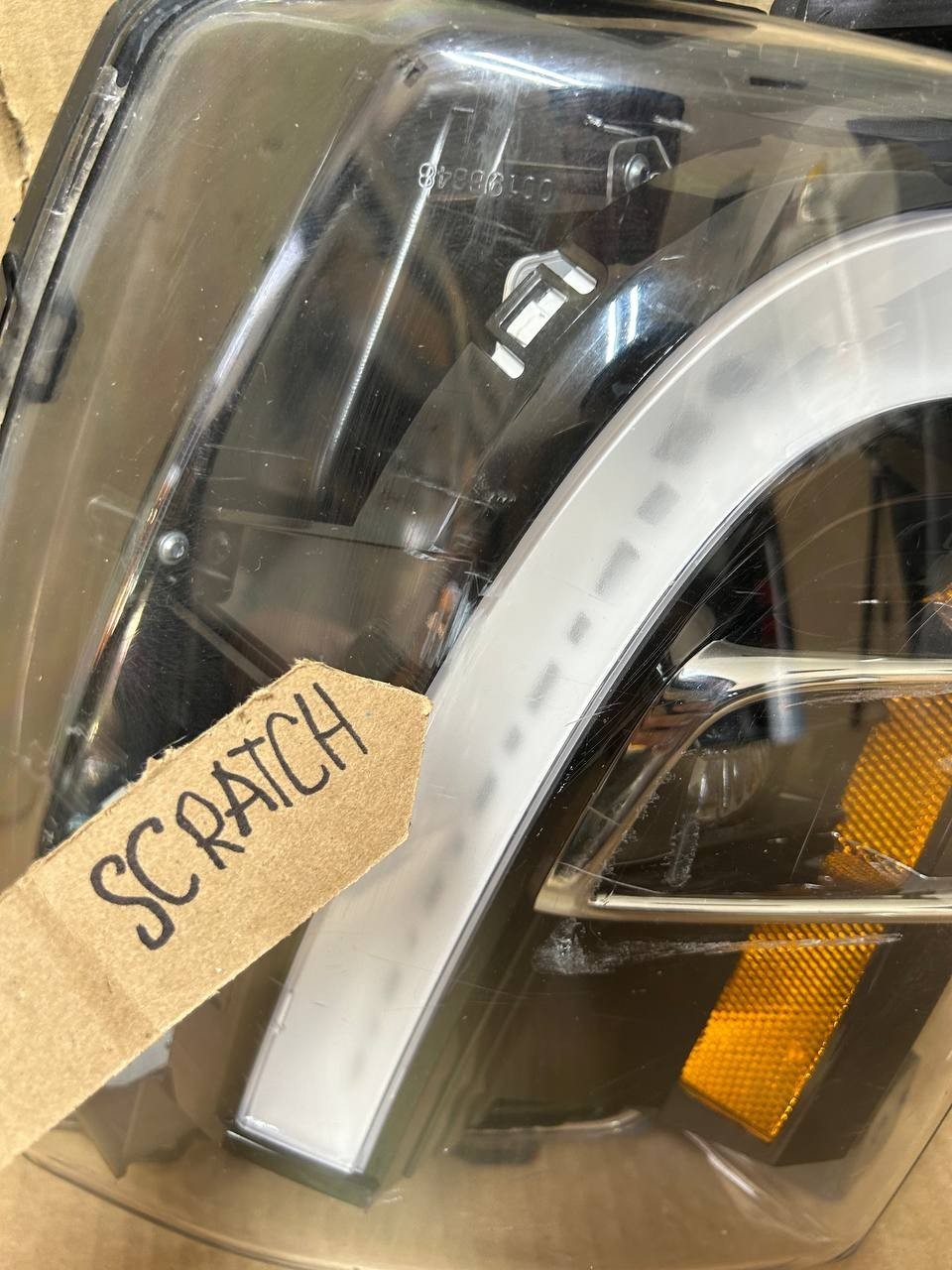 ✅ 2016-2020 Tesla Model X  Left Fog Lamp 1034326-00-C