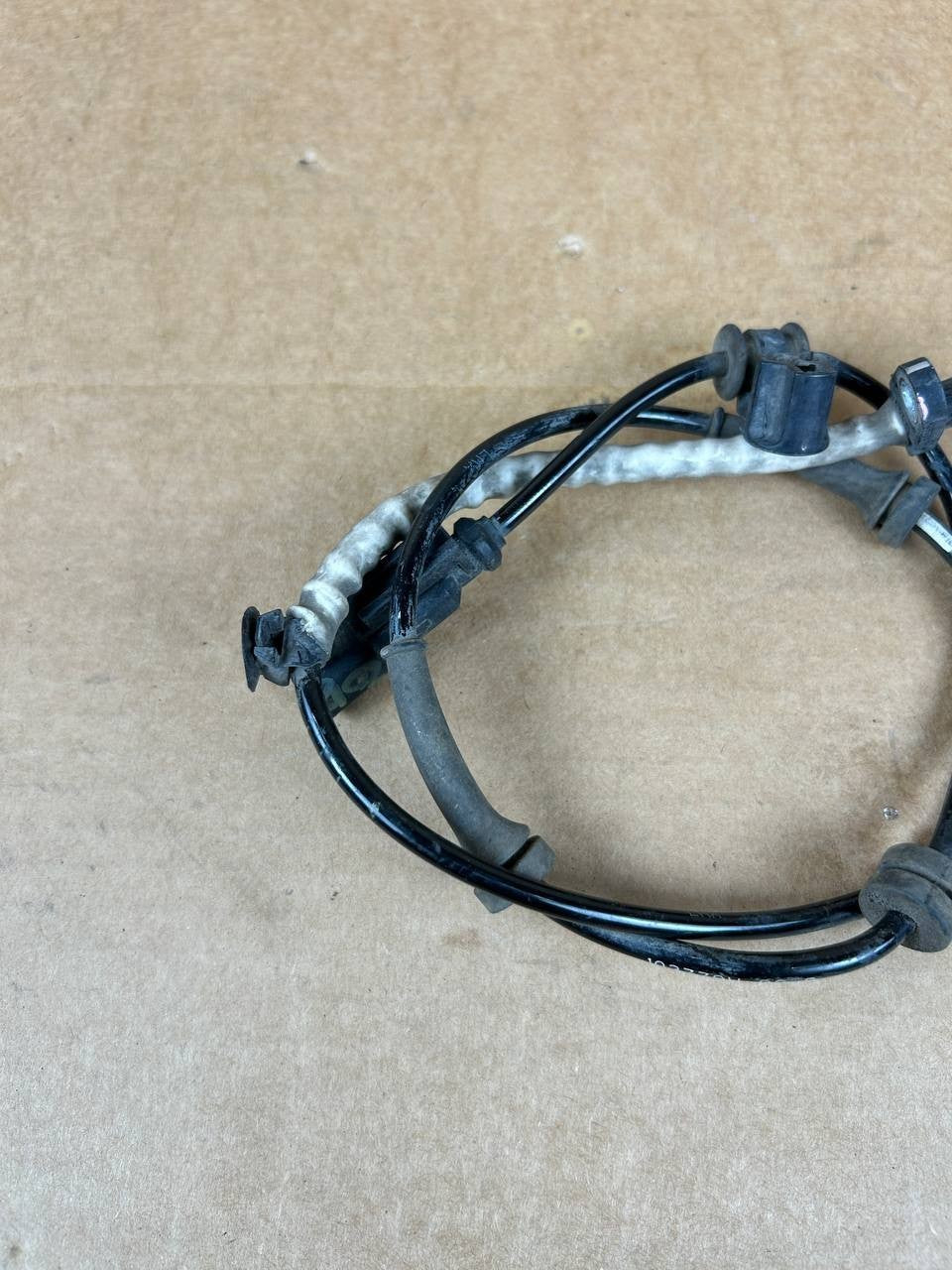 ✅ NEW! 12-20 Model S Front Left Anti-Lock Brake Intelligent Speed Sensor 1037794