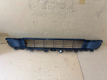 ✅ 20-23 Model Y Front Bumper Center Lower Mesh Grille 1493759-00-A /damaged