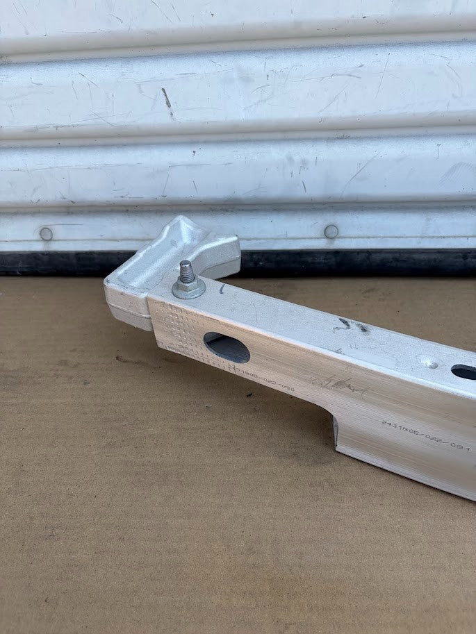 ✅ 20-24 Model Y Front Bumper Bar Impact Support Beam Reinforcement 1487601-00-F