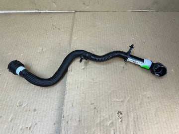 ✅  NEW! Tesla Model 3/3h/Y/Yj Outlet Radiator Hose 1501325-00-E