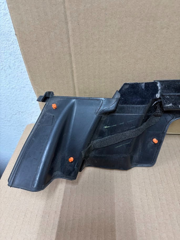 ✅17-23 Model 3 Rear Left Door Window Inner Belt Weatherstrip Seal 1090503