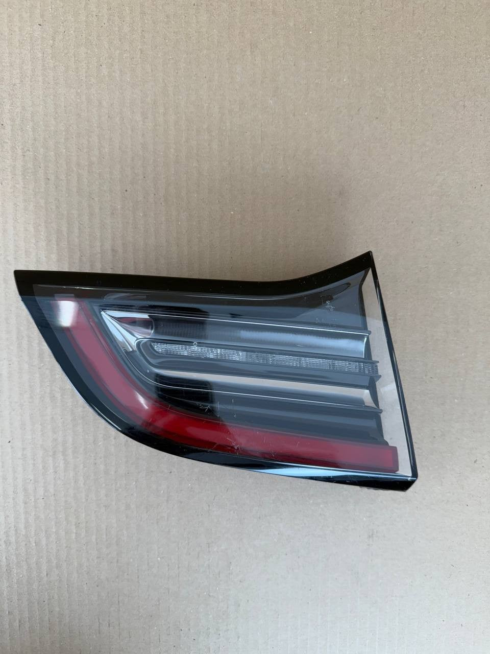 ✅17-20 Tesla Model Y LH Driver OEM Inner Trunk Tail Light Brake Lamp 1502088-96B