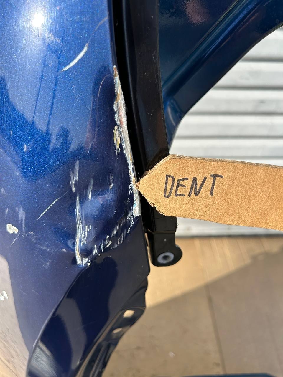 ✅2017-2024 Tesla Model Y Front Right Side Fender Blue w/dent and scratches