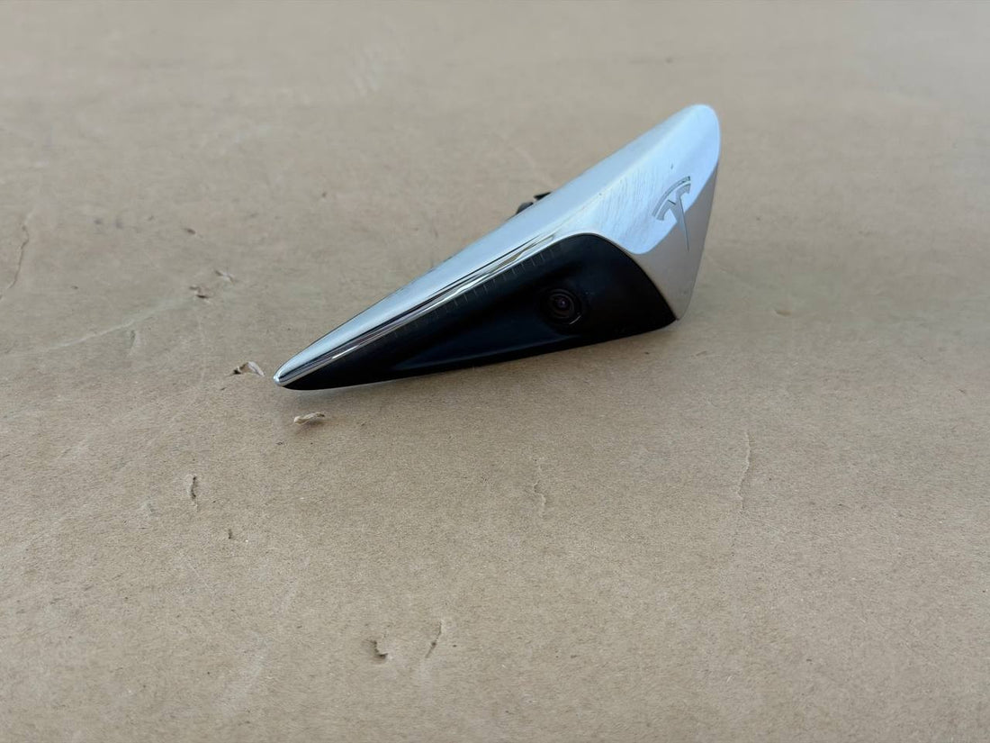 ✅ 17-20 Model 3 Front Right Repeater Turn Signal Fender LH 1125107-77-B
