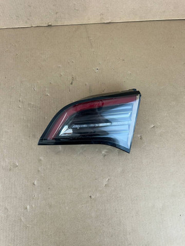 ✅ 17-23 Model 3 Rear Right Inner Taillight LED Tail Lamp 1077402-00-G /scratches