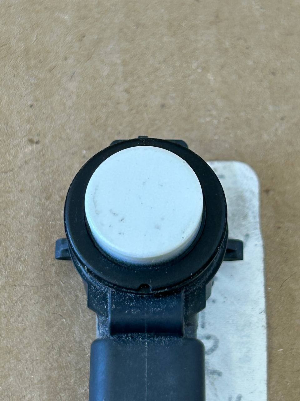✅ Tesla Model S Parking Sensor 1048474-04 White