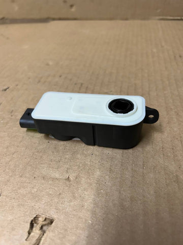 ✅ NEW! 20-25 Tesla Model 3 Y Active Louvre Grille Shutter Motor