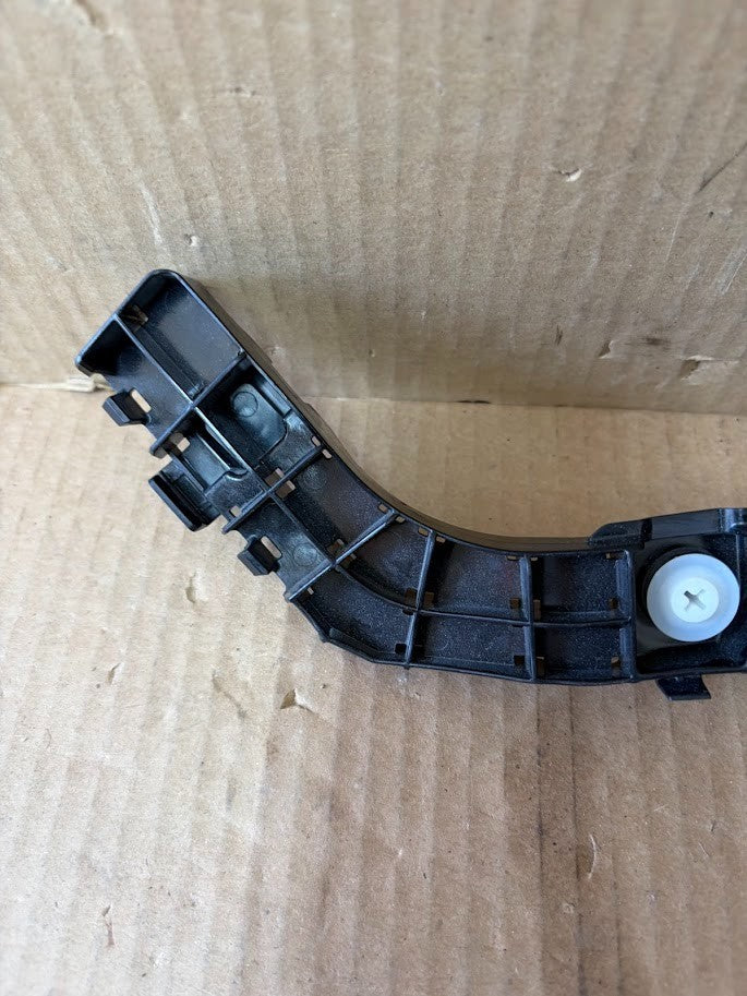 ✅ NEW! OEM Acura Left Bumper Cover Spacer 71598-TJB-A01