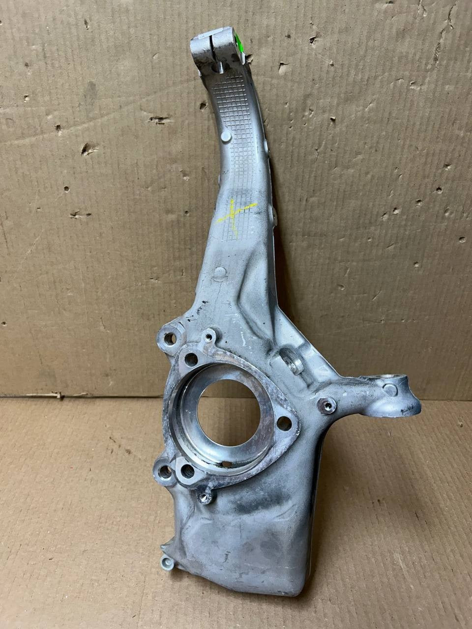 ✅ 24-25 Model 3 Front Right Spindle Knuckle Wheel Hub 1344316-00-D