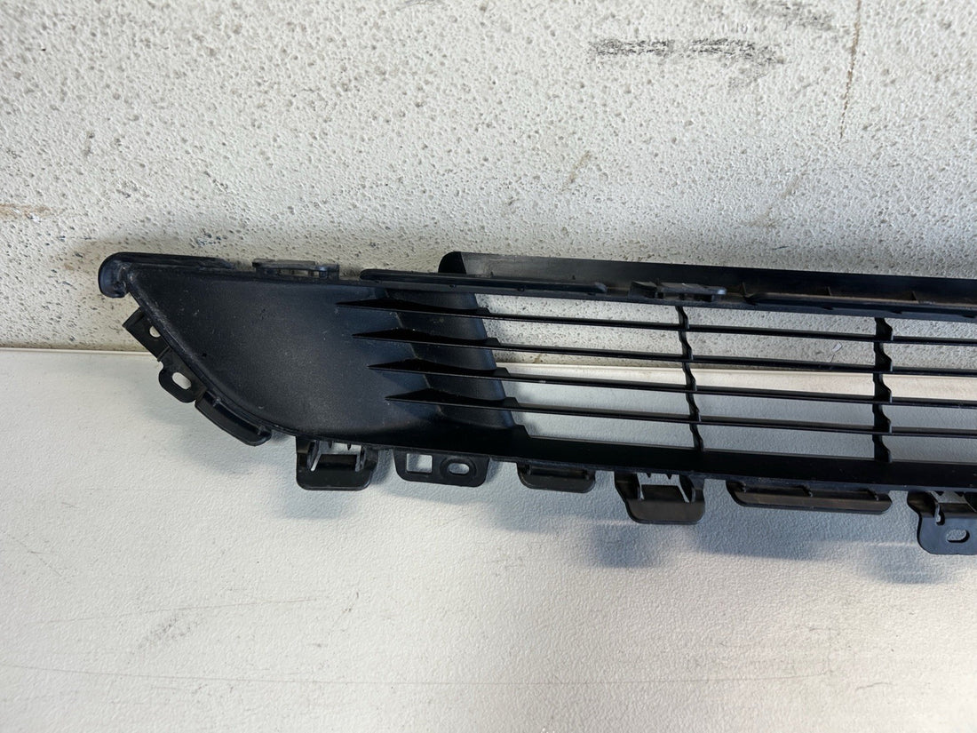 ✅2020-24 TESLA MODEL Y GRILLE FRONT CENTER LOWER  1493759-00-A OEM