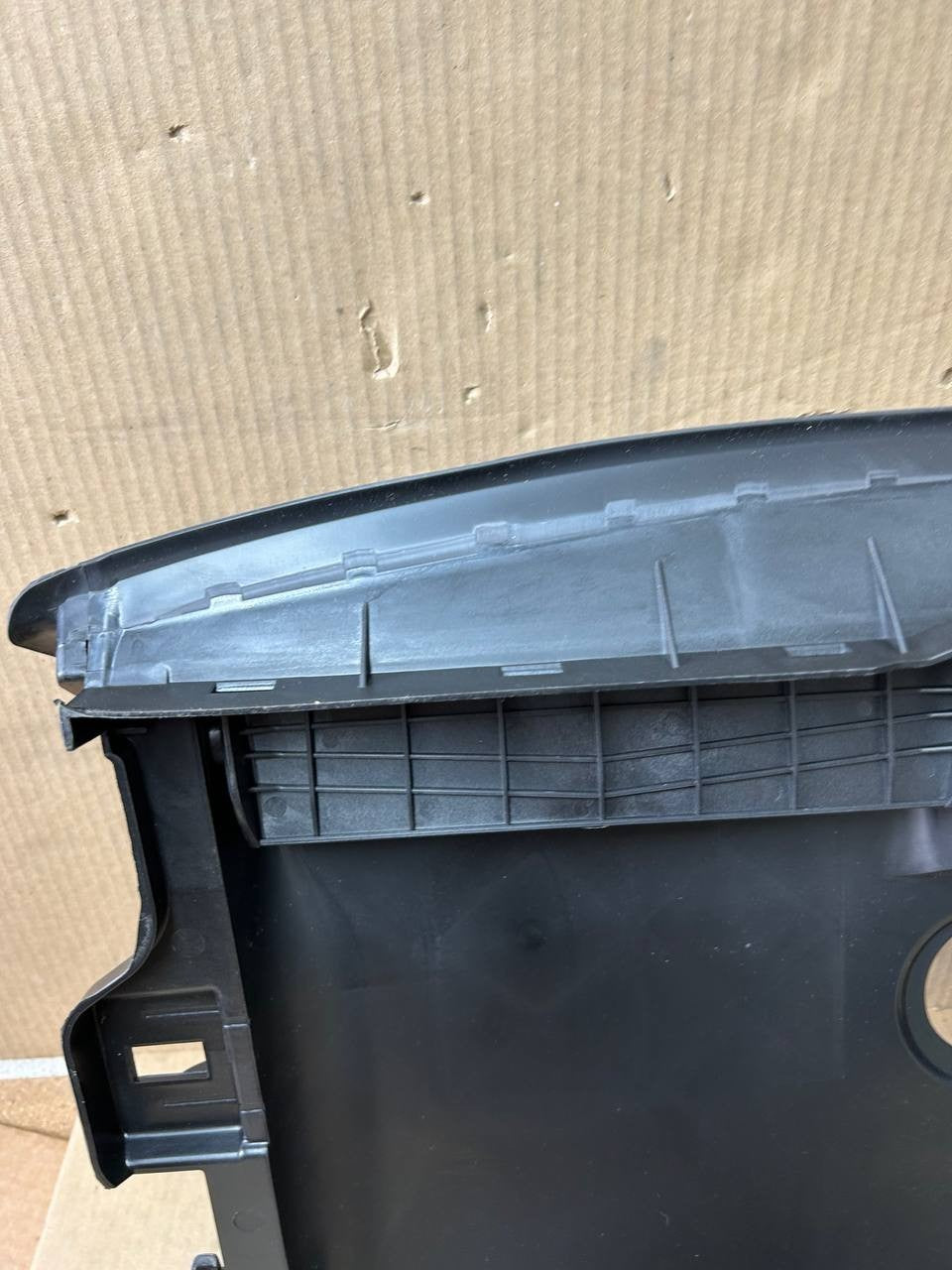 ✅NEW! 21-23 Tesla Model 3 Active Grille Shutter Duct 1559787-00-A