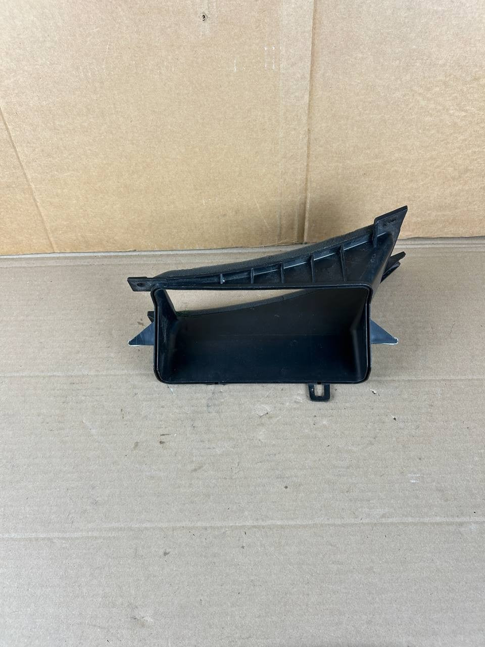 ✅Tesla Model S 2012-2016 HVAC Air Filter Housing Duct Connector OEM 1013536-00-A