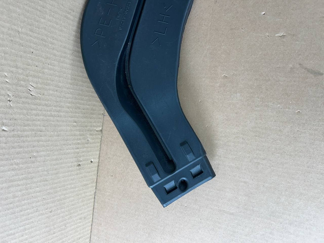 ✅06-23 Lexus IS350 Lower LH Floor Duct 87213-30371