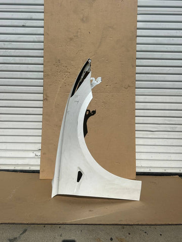 ✅2017-2023 Tesla Model 3 Front Right Side Fender White w/scratches