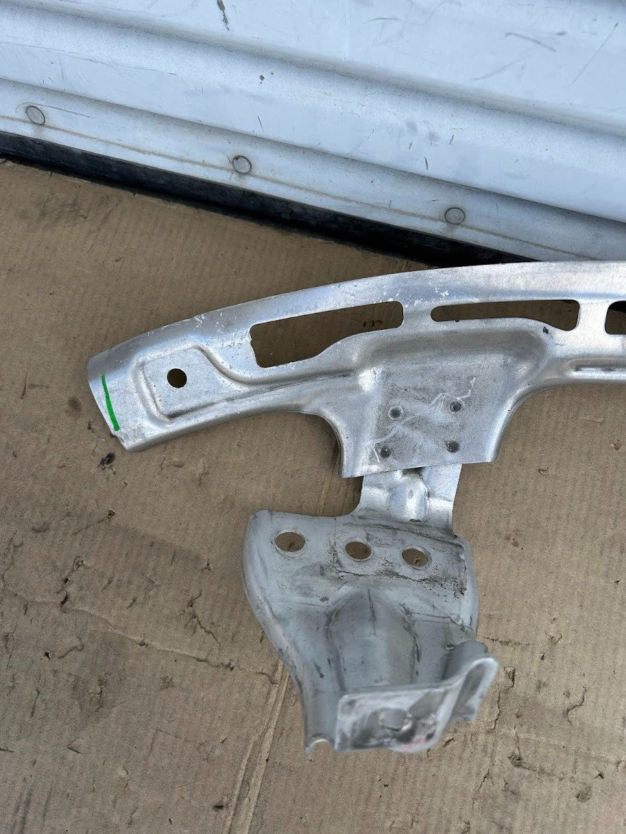 ✅ 20-23 Tesla Model Y MY Front Lower Bumper Reinforcement Bar OEM 1506688-00-A