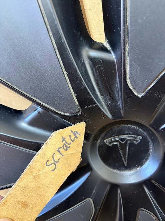 ✅2024-2025 Tesla Model 3 Highland Wheel cover 18'' Black 1344251-P0-B /scratched