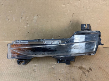 ✅ 17-23 Tesla Model 3/Y Left Fog Light Lamp Assembly 2 PIN 1077389-00-F /damaged