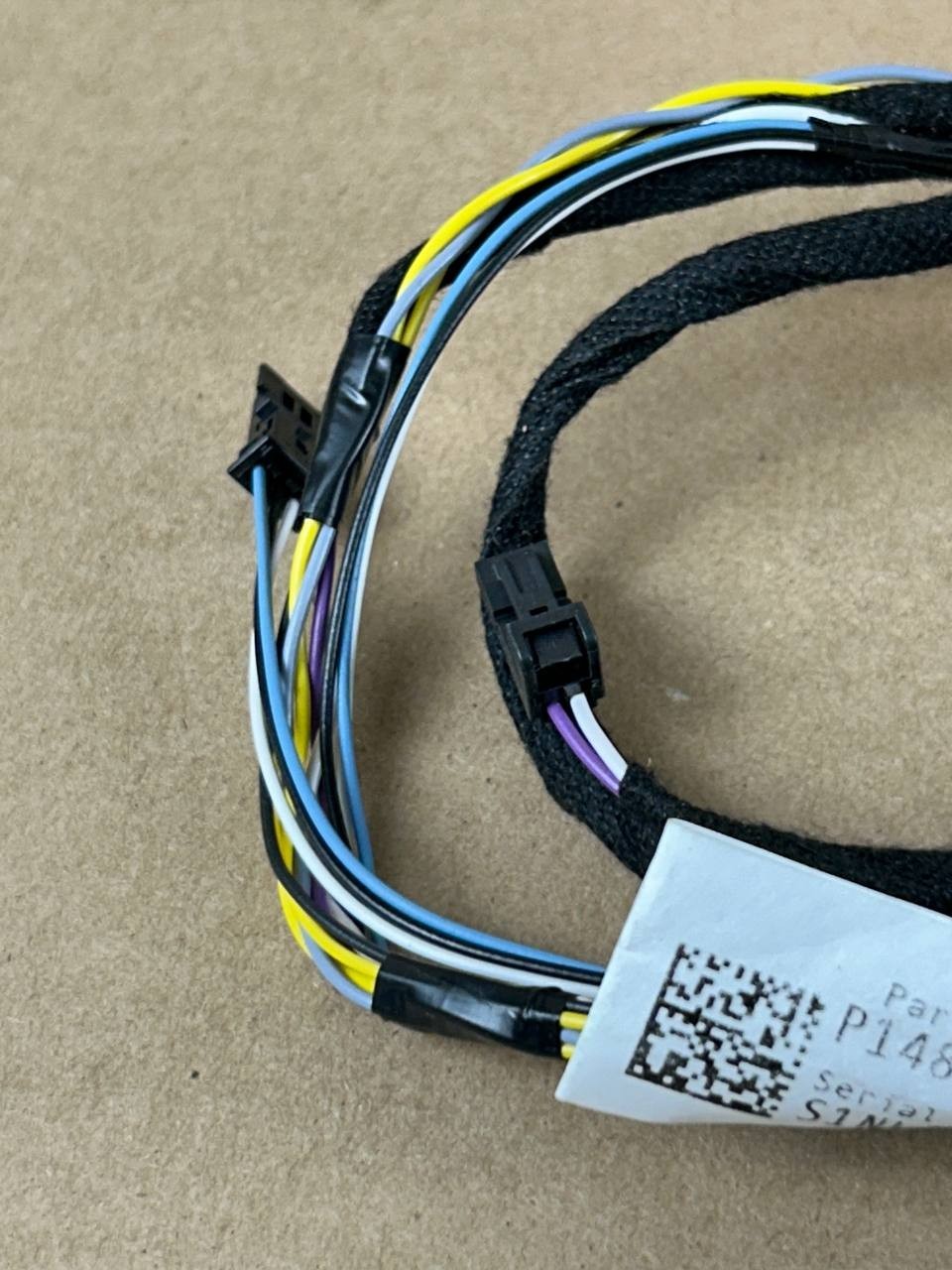✅Tesla Model Y OEM Tailgate Harness and Courtesy Light 1489063-01