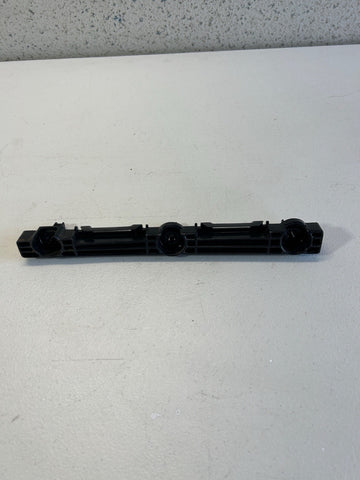 ✅ 2012-2016 Tesla Model S 2012-2016 Rocker Front Support Bracket OEM 1003692