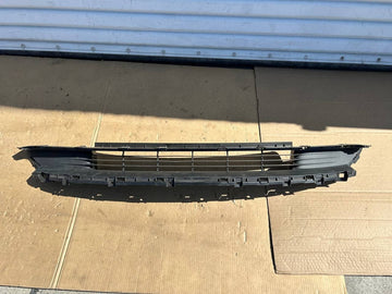✅ 2024-2025 Tesla Model 3 Front Bumper Lower Grill 1694311-00-F /carcked