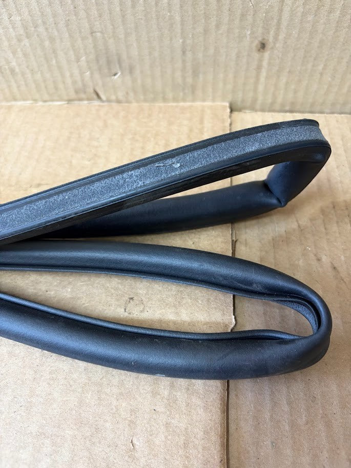 ✅ Tesla Model Y/Yj Front L+R Door Secondary Seal Weatherstrip 2119534-00-A