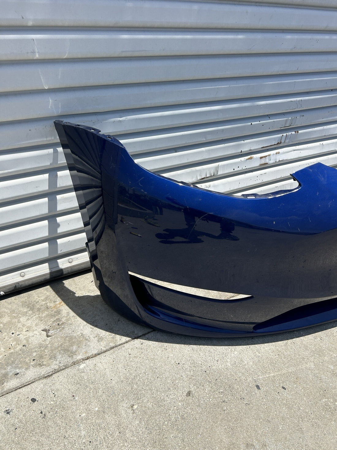 ✅2020 - 2023 OEM Tesla Model Y Front Bumper Cover Blue 1493745-00-A