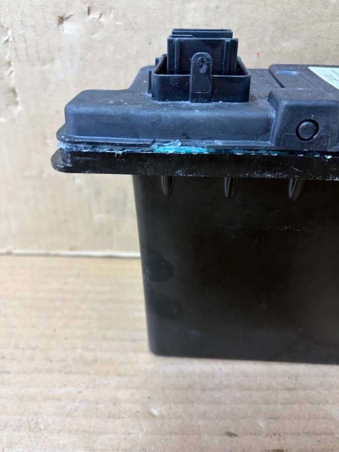 ✅ Tesla Cybertruck MV Battery Lithium-lon 48V 1679931-00-F