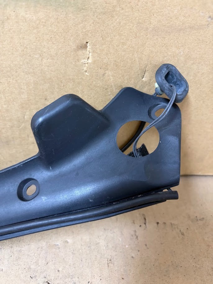 ✅2016-2026 Tesla Model X Rear Left Door Lower Carrier Pinch Sensor 1037560-00-D