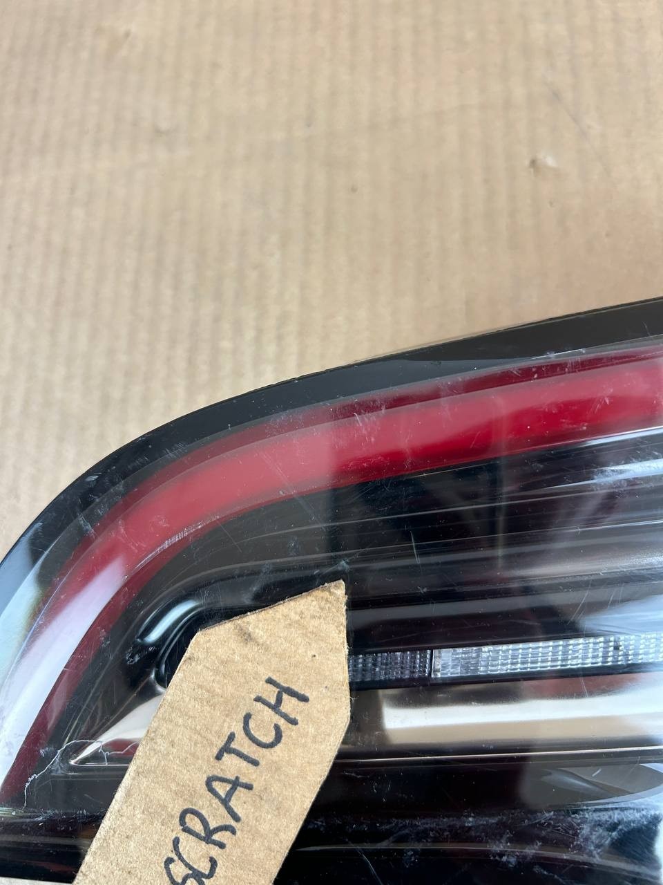 ✅ 17-23 Model 3 Rear Right Inner Taillight LED Lamp 3 Pin 1077402 /scratches