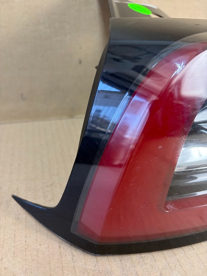 ✅ 2017-2023 Tesla Model 3 Y Left Outer Tail Light 3 Pin  1077397-00-F