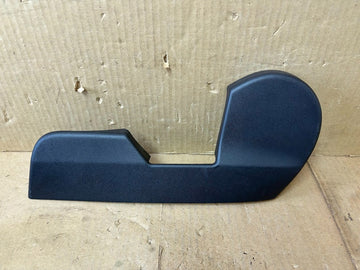 ✅ 17-23 Tesla Model 3/Y Front Right Seat Inner Trim Cover Panel 1618233-00-B