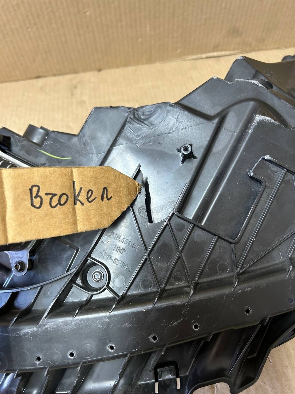 ✅ 21-23 Tesla Model 3 ront Right Headlight Matrix 1514953-00-C /no tab