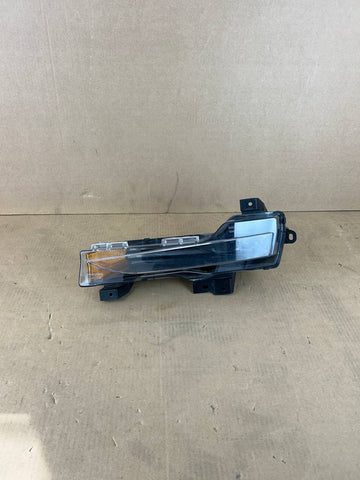 ✅ 17-20 Tesla Model 3 Left Base Amber Turn Light Lamp 2 Pin OEM 1077389-00-F