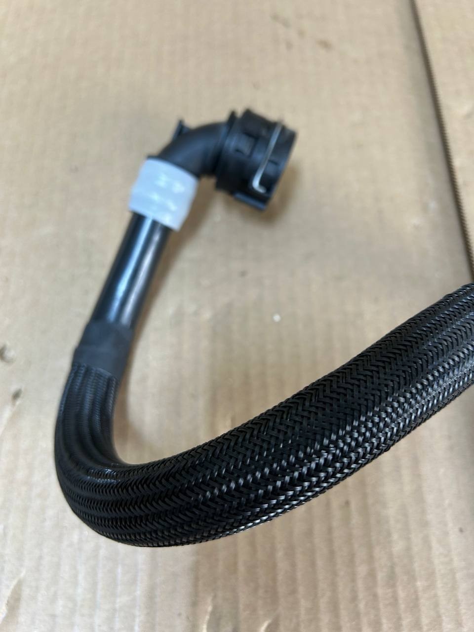 ✅NEW! 24+ Tesla 3h/Yj Front Drive Unit Inverter Coolant Hose 1705724-00-B