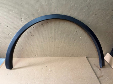 ✅ 20-24 Tesla Model Y Rear Right Fender Garnish Wheel Arch Molding 1494188-00-B