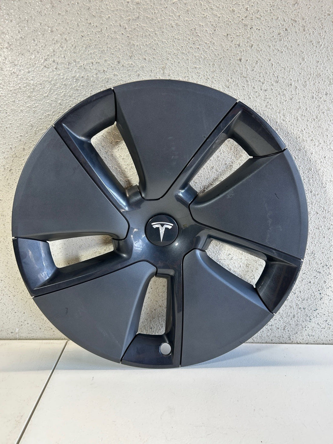 ✅2011-2018 TESLA MODEL 3 WHEEL HUB CAP 18" OEM 1044271