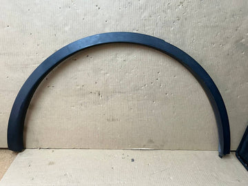 ✅ 20-24 Tesla Model Y Rear Right Fender Garnish Wheel Arch Molding 1494188-00-B