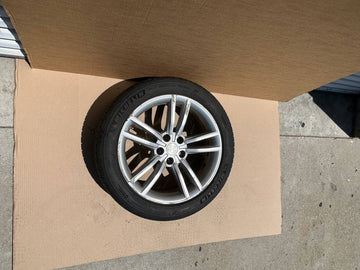 ✅12-15 Tesla Model S Wheel Rim 19x8.0+40mm + Tire 6007214-00-D/scratched