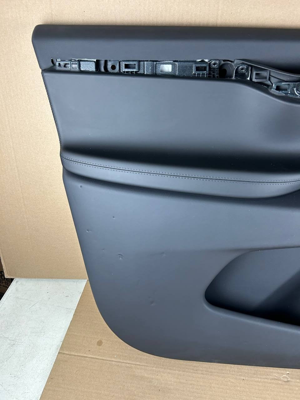 ✅2016-2020 Tesla Model X Front Left Driver Door Trim Panel Black 1037502-14-H