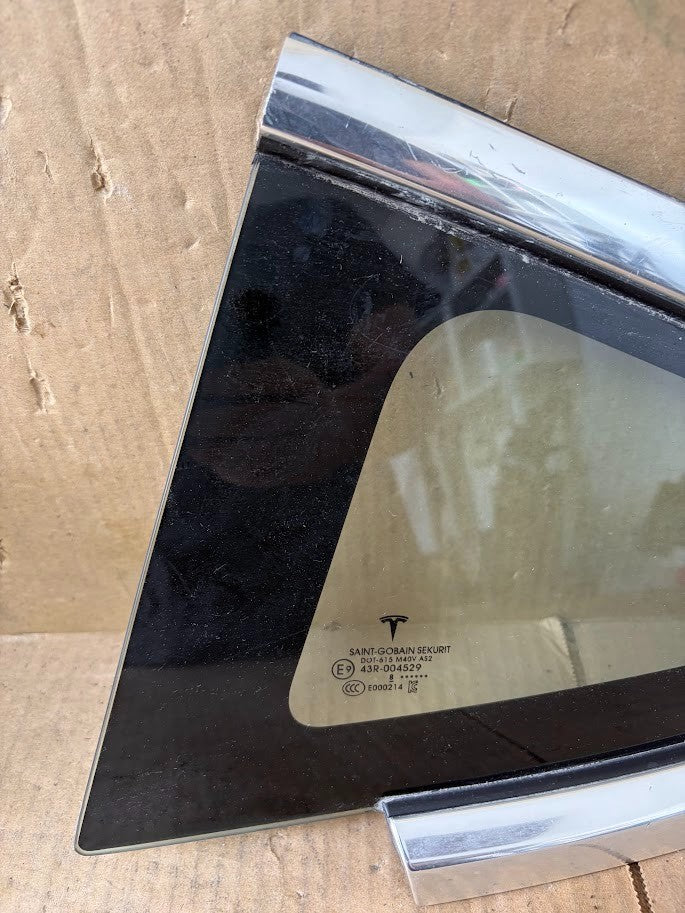✅17-23 Model 3 Rear Left Side Quarter Fixed Window Glass Black 1915483-01-D