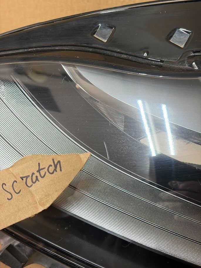 ✅2021-2023 Tesla Model 3/Y Left Side Matrix Headlight 1514952-00-D /scratched