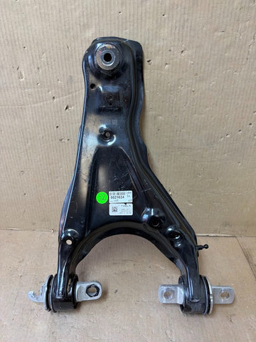 ✅2024-2025 Tesla Cybertruck Rear Right Upper Control Arm Suspension 1250421-00-C