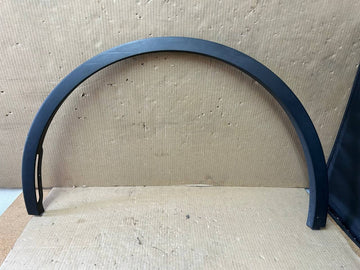 ✅2020-2024 Tesla Model Y Front Left Fender Wheel Arch Flare Molding 1494185-00-C