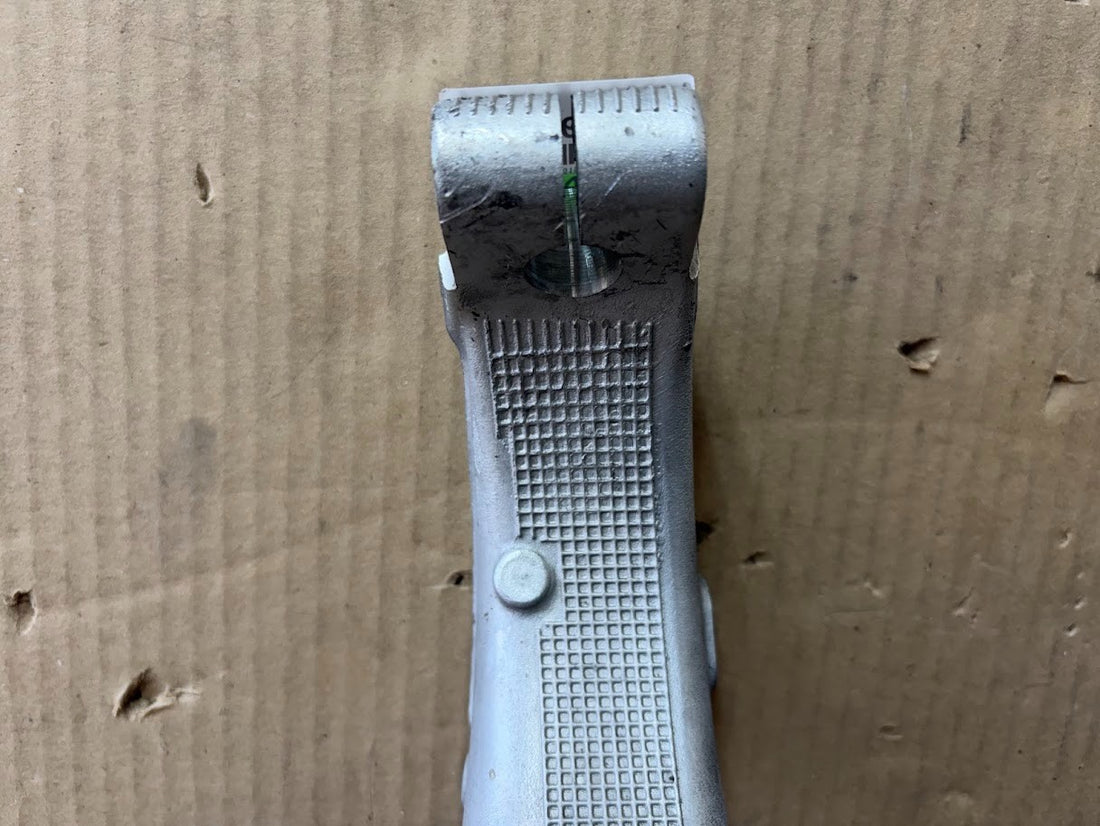 ✅ 17-23 Tesla Model 3 Front Right Spindle Knuckle 1044316-00-E
