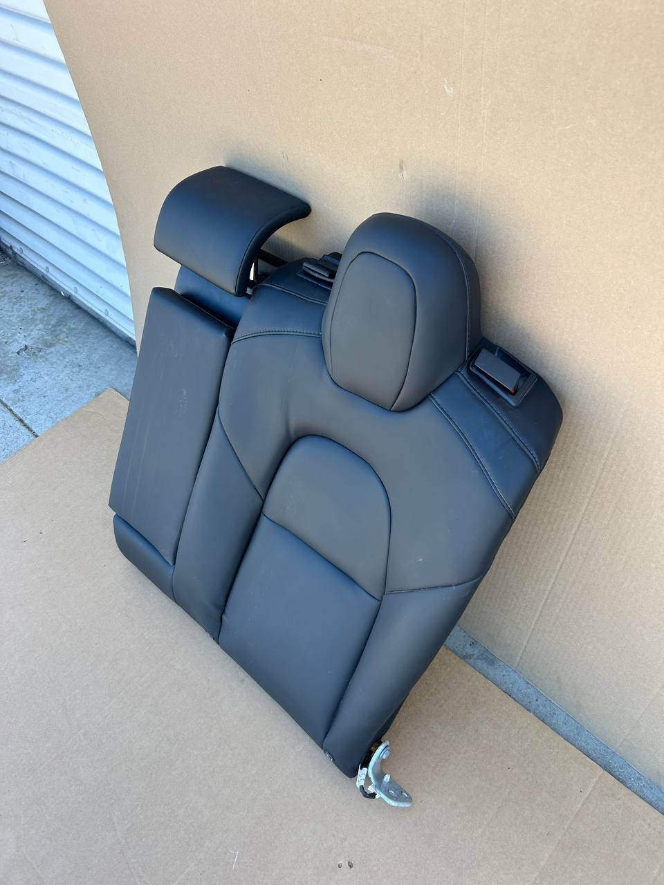 ✅17-22 Tesla Model 3 Rear Left Leather Upper Back Rest Seat Cushion 1455035-00-C