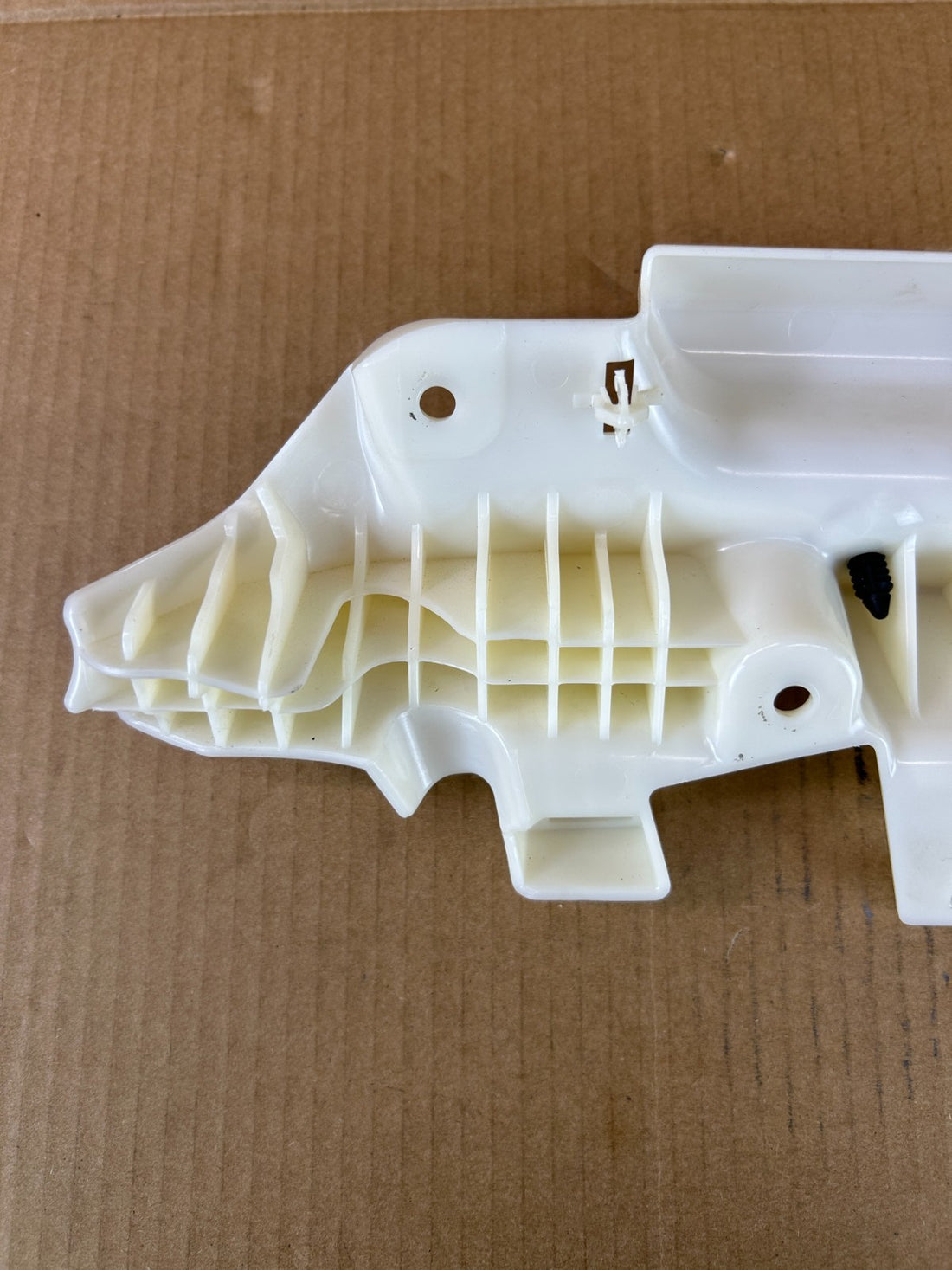 ✅ 17-23 TESLA MODEL 3 RIGHT SIDE UPPER B PILLAR PANEL BRACKET SUPPORT 110377600N