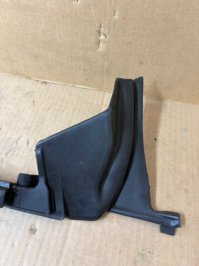 ✅16-26 Tesla Model X  Inner Belt Door Window Seal Left Front 1472044