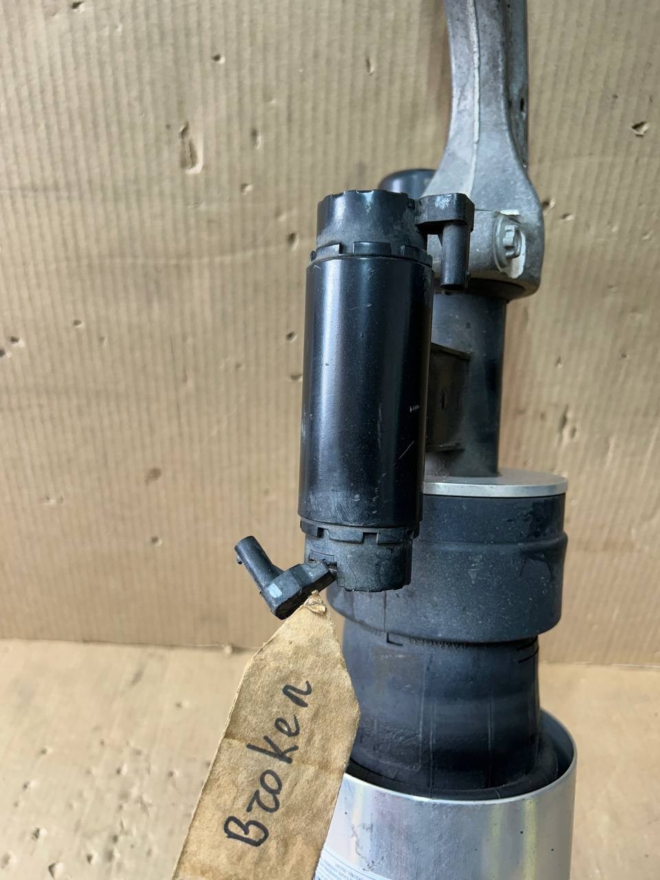 ✅ 21-25 Tesla Model S Front Right Air Suspension Strut 1420366-00-C /damaged
