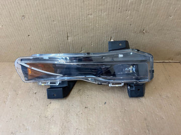 ✅ 21-27 Tesla Model X Right Front Fascia Fog Lamp OEM 1621195-00-C /damaged